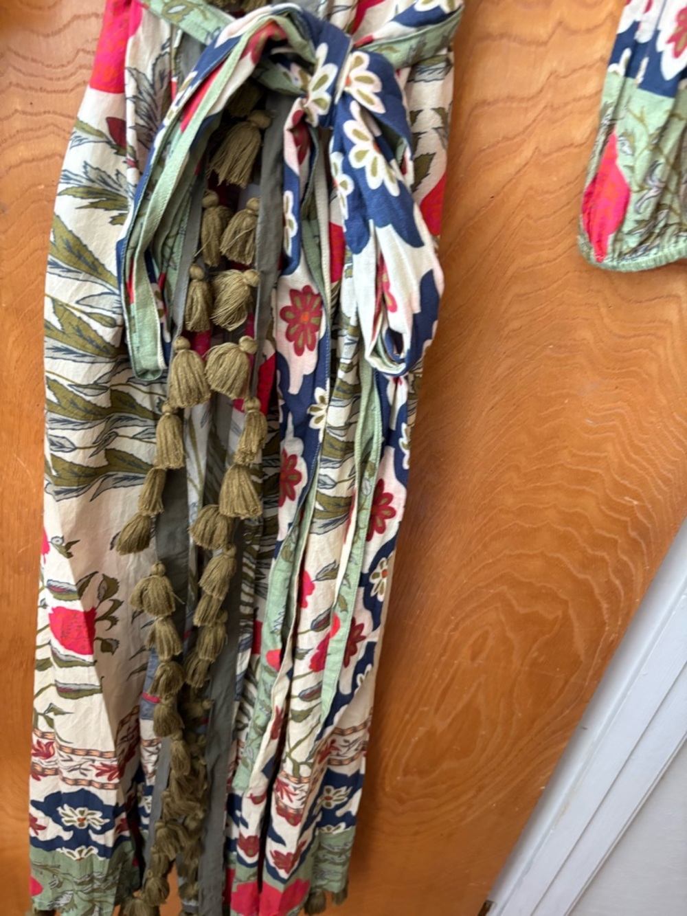 Rhode Resort Boho Floral Tassel Duster in Cream and Red M - Picture 6 of 11